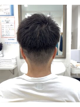 シルク(Silk) ベリーショートツーブロック　ワックス無し