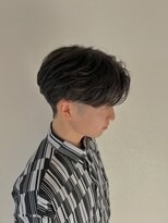 サロン(SALON)&nbsp;センターパート【パーマスタイル】