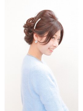 ヘアアンドメイク スタジオ ラプラス(HAIR&MAKE STUDIO rapLus) 大人な編み込みアップ