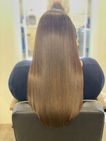 アールサロン アオヤマ(Rr SALON AOYAMA)&nbsp;プラチナミネコラストレート