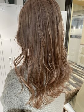 サラジュ 梅田店(SARAJU) saraju ヒラノ　ミルクティベージュ