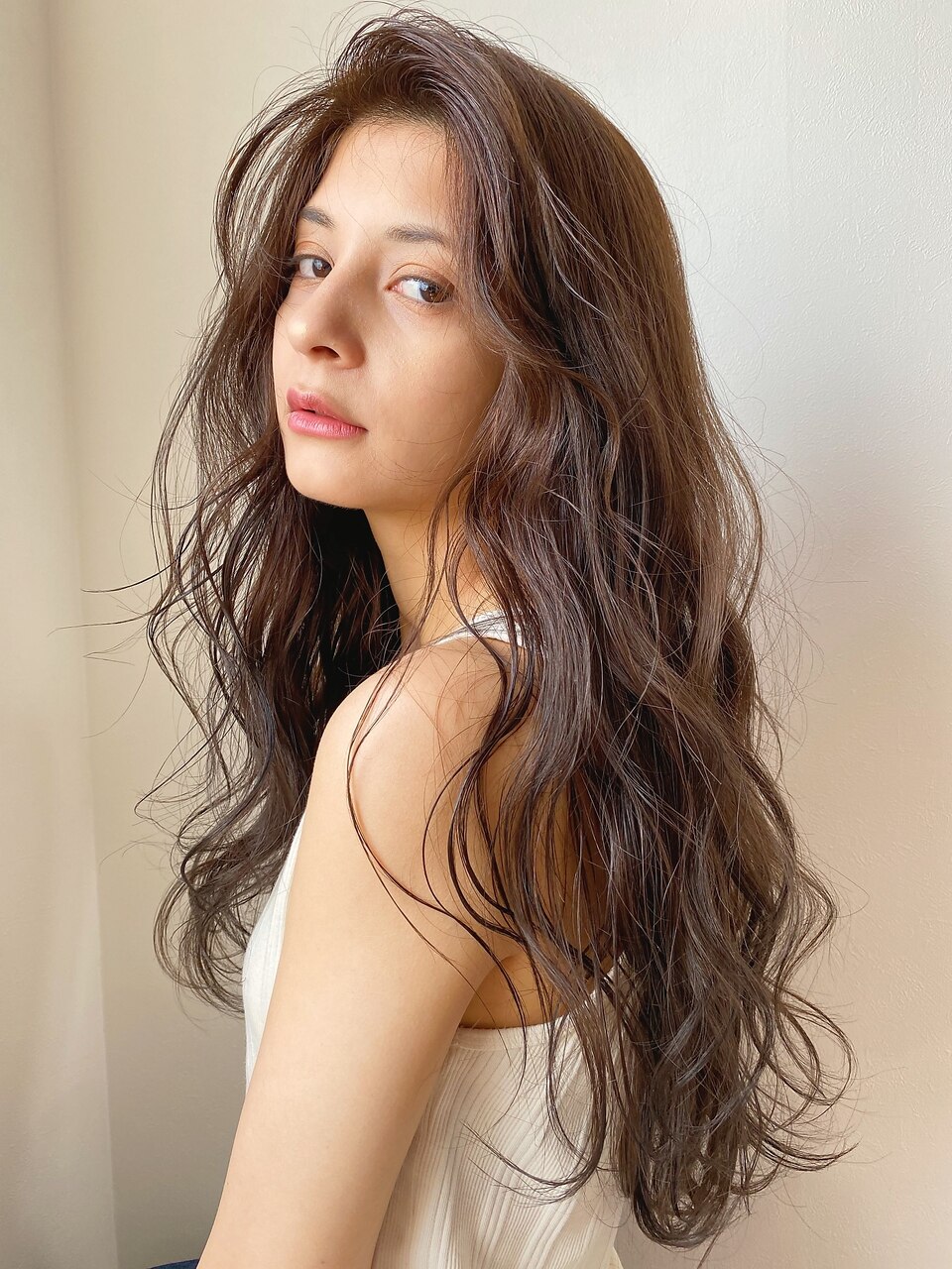 【Renewal記念♪】デザインカット+カラー+トリートメント \13200→ \11000