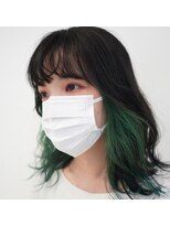 ジャムズヘアアンドスパ 岩国店(JAM's hair &spa)&nbsp;【ブラック×エメラルドグリーン】コントラストインナーカラー