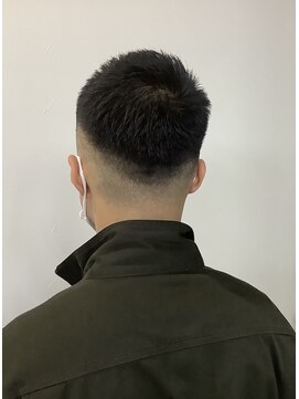 カットインアルファ 2ブロックメンズスタイル