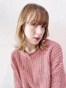 アルバム 新宿(ALBUM SHINJUKU) くびれレイヤー_アースカラーくびれヘアツートンカラー_39005