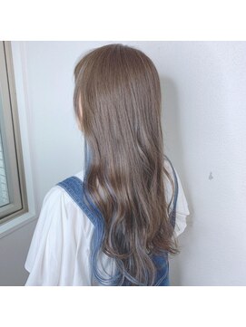 トリック(Trick) グレージュ/インナーブルー/ブリーチ