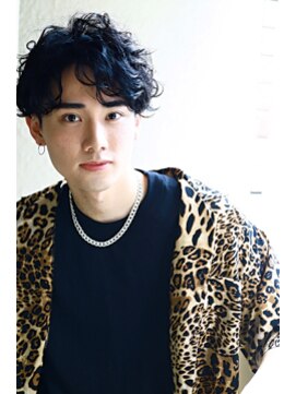 アールズ ヘアー(R s hair) センターパートスパイラルパーマ