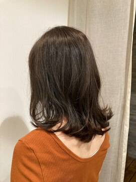 シルフィ(sylph) ゆるっと外ハネミディアム