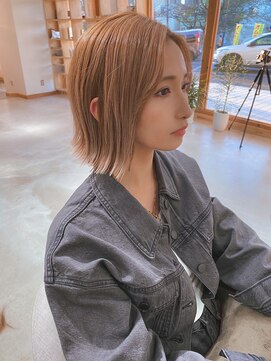 ジェニック 清水(-GENIC) ミルクティーベージュ×切りっぱなしボブ