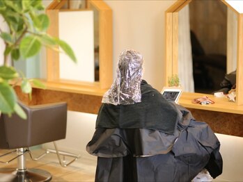 リコア(Likoa)の写真/【完全マンツーマン】相談しやすいプライベート空間◆やさしく丁寧なヒアリングでうるツヤ髪へ導きます♪