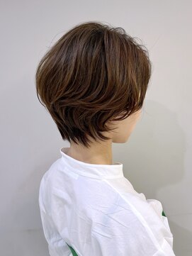 ビュートリアム 広尾(BEAUTRIUM) 広尾 西麻布 南青山 ショートヘア 30代 40代 50代