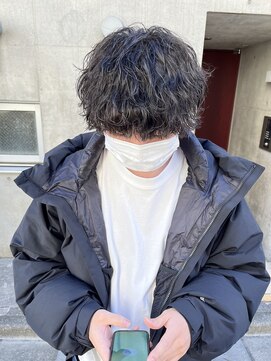 アイズ 海老名(AIZU) 波巻きパーマ 波巻きスパイラル マッシュ 刈り上げ 眉毛