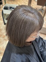 アイニ 河内小阪店(aini)&nbsp;白髪ぼかしカラー白髪ぼかしハイライト大人ショート30、40、50代