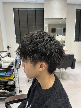 ステアーズ(Stairs) ツイストスパイラルパーマ