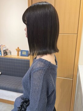 スムーク(smuk) 【smuk/釣部宥依】外ハネボブ/ボブ/艶カラー