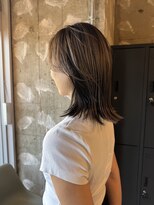 フープ 川越(hoop)&nbsp;プレイングカラーで上手に白髪ぼかしを！白髪ぼかしハイライト