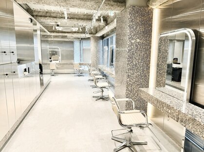 ラフィス ヘアー ハーバー 横浜店(La fith hair Harbor)の写真