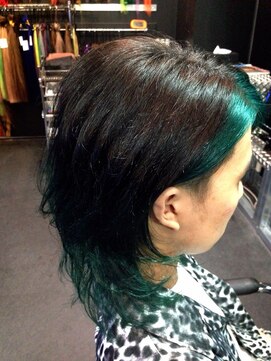 ゾーマ(ZOUMA) ダークグリーン