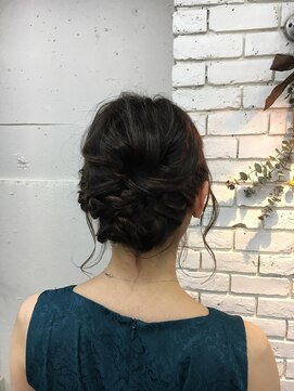 ヴォイス(voice) 編み込みアレンジ