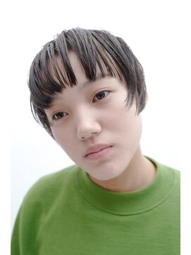 イロハ(I RO HA) 個性が引き立つショートボブ