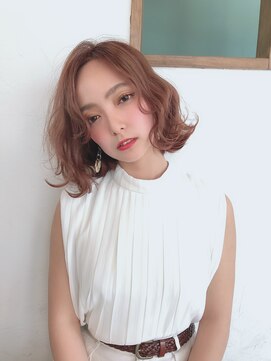 クシュ 所沢東口店(kusyu...) 大人かわいい/美髪/ネビージュ/ホワイトグレージュ/こなれミディ