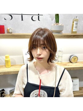 シア(sia) 韓国風ボブ