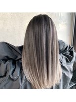 ウィリーベル 沖縄(WILLIE BELLE)&nbsp;バレイヤージュグラデーション