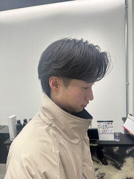 ピースバイラフトーキョウ(V by RAF Tokyo) 毛流れセンターパート