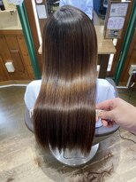 エルパライソ 鯖江店(Elparaiso)&nbsp;鯖江/髪質改善/艶髪ロング/白髪ぼかし/ダメージレス/