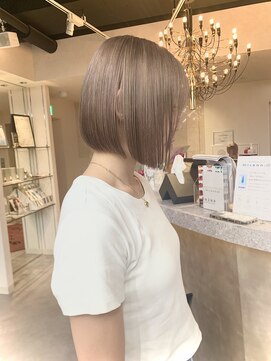 ソワンドブレスセルン 心斎橋(soin de brace cerne) ミルクティーベージュ