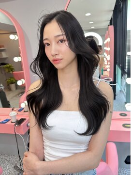 ボタン シブヤ(VOTAN SHIBUYA) 韓国ヘア/顔まわりカット/くびれヘア/前髪なし/透け感カラー