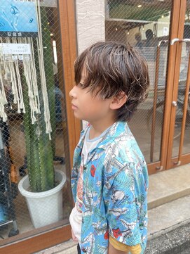 ベベ バイ モップス(be'be' by MOPS) キッズカット×ハイライト×シャドウパーマ