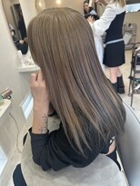 ベル サウス(BHEL south) *デザインカラーブリーチミルクティー顔周りカット
