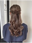 ヘアセット　ハーフアップアレンジ　お呼ばれヘア
