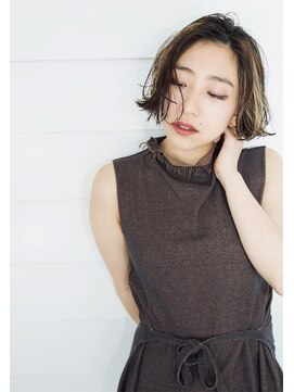 ホットリップ(Hot Lip) エアリーミディ