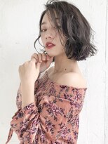 ルティア(Lutia)&nbsp;ラフウェーブの色っぽグレージュ!