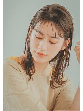 レジュアル(RESSUAL) フェザーバング グレージュカラー フレンチガーリー