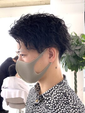 スイ(sui) 3連波巻きメンズパーマ