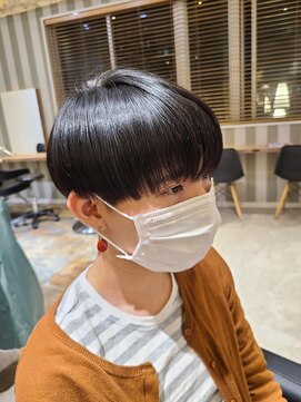 マッシュショート黒髪暗髪ツヤ髪メンズハリウッドトリートメント L ヘアサロン フラット Hair Salon Flat のヘア カタログ ホットペッパービューティー