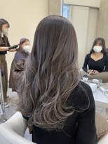 アナ ラーナ(Anna Lanna)&nbsp;グラデーションハイライトブリーチ【奥村北斗】