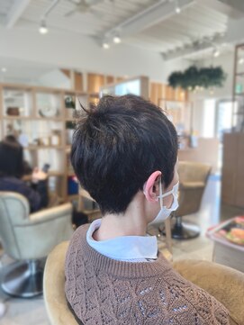 アドラーブル 万代店 (adorable) 【大人かわいい】【ベリーショート】20代30代40代