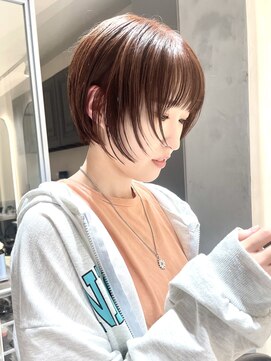 ロンドジェネルーズ 柏(Lond generous) 【小林翼】ウルフショート　顔周り　ハイライト白髪ぼかし