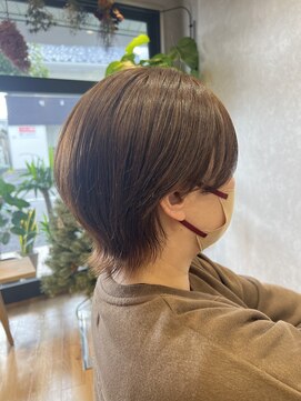 ボーンブライト(born bright) くびれショート