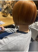 オレンジ×切りっぱなしボブ