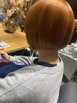 ディグニフ(DIGNIF)&nbsp;オレンジ×切りっぱなしボブ