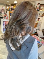 ヘア メイク ココ(hair make coco)&nbsp;ハイライト×オリーブ♪♪