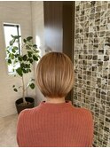 ショートボブ