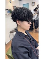ヘア ライフ ワイレア(HAIR LIFE Wailea)&nbsp;刈り上げマッシュ×波巻きスパイラル