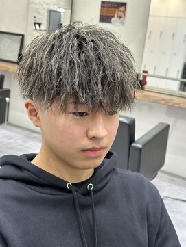 ルースト 京都駅前店(ROOST) ツイストメッシュマッシュ