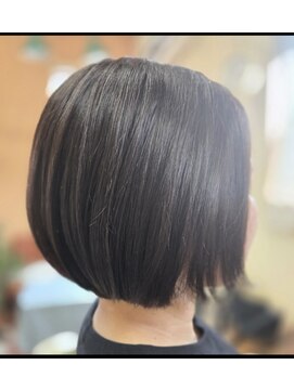 アメリ ナチュラルボブ/鹿児島/姶良/髪質改善/白髪/縮毛矯正/くせ毛